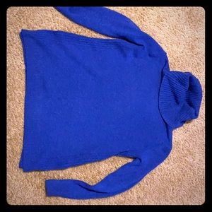 SO brand XS royal blue sweater